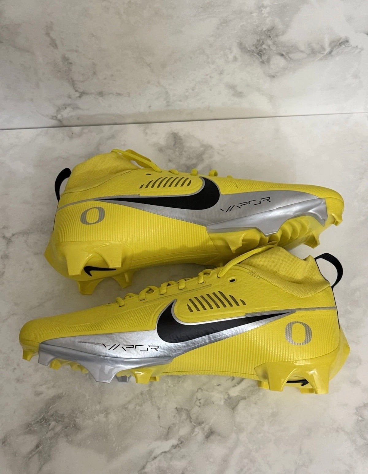 AA OREGON NIKE VAPOR CLEATS