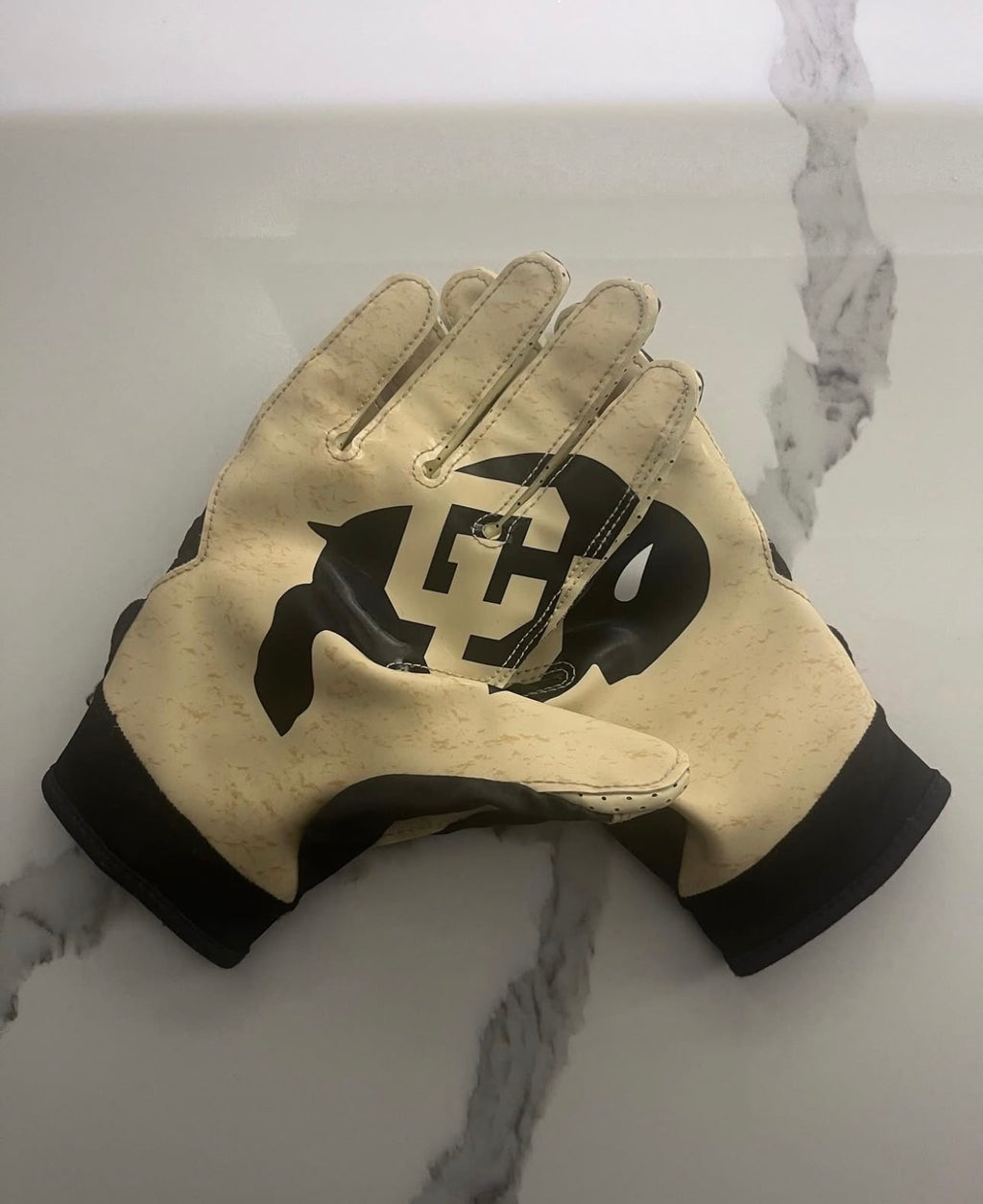 COLORADO GLOVES