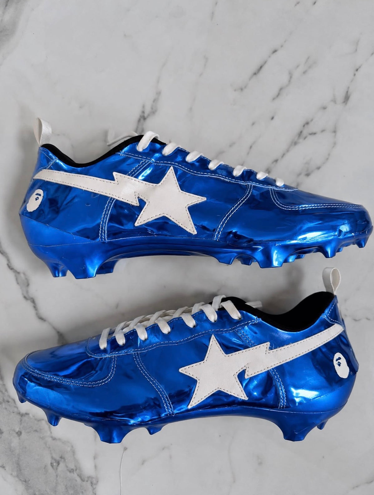 BLUE BAPESTAS CLEATS