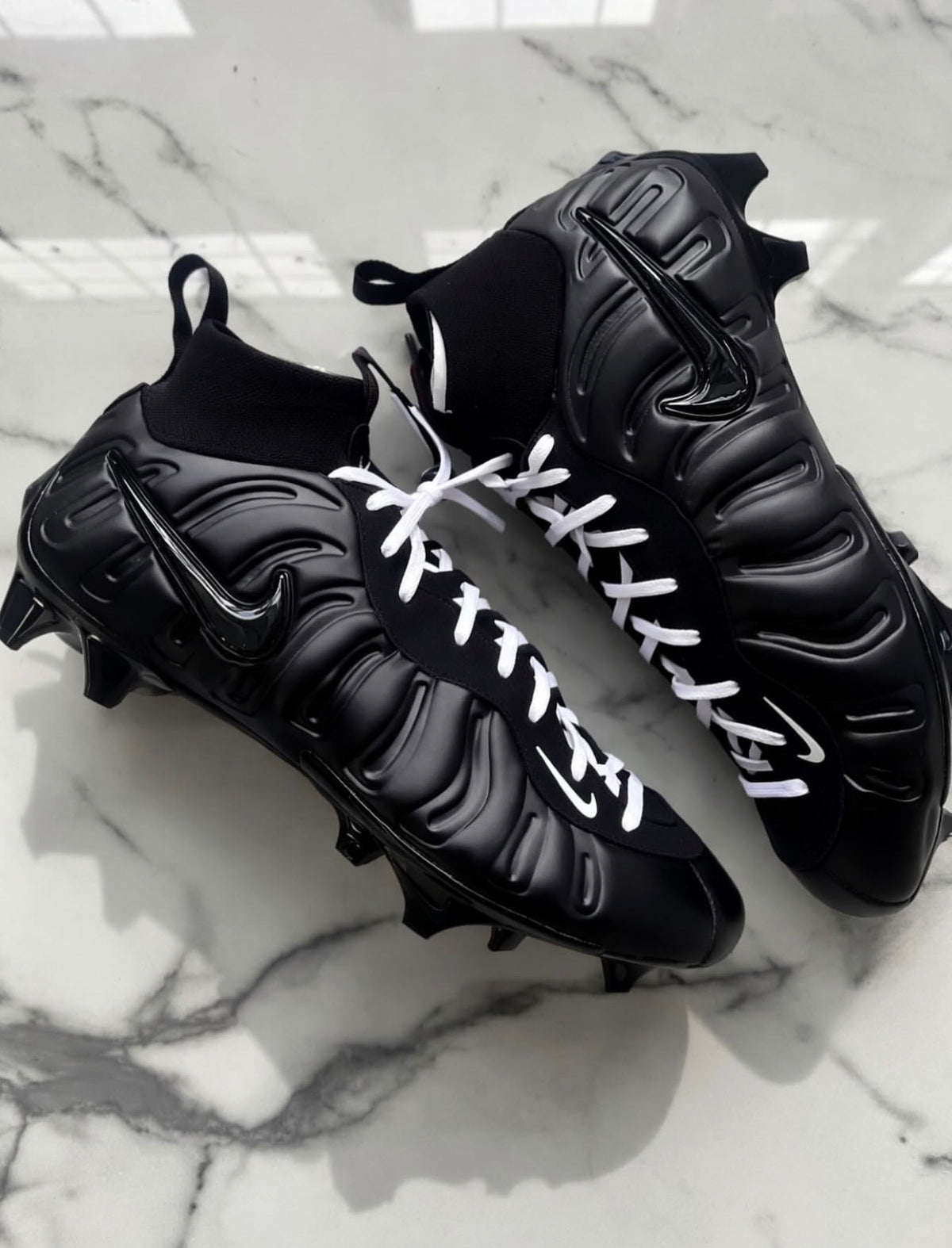 BLACK WAKE FOREST CLEATS
