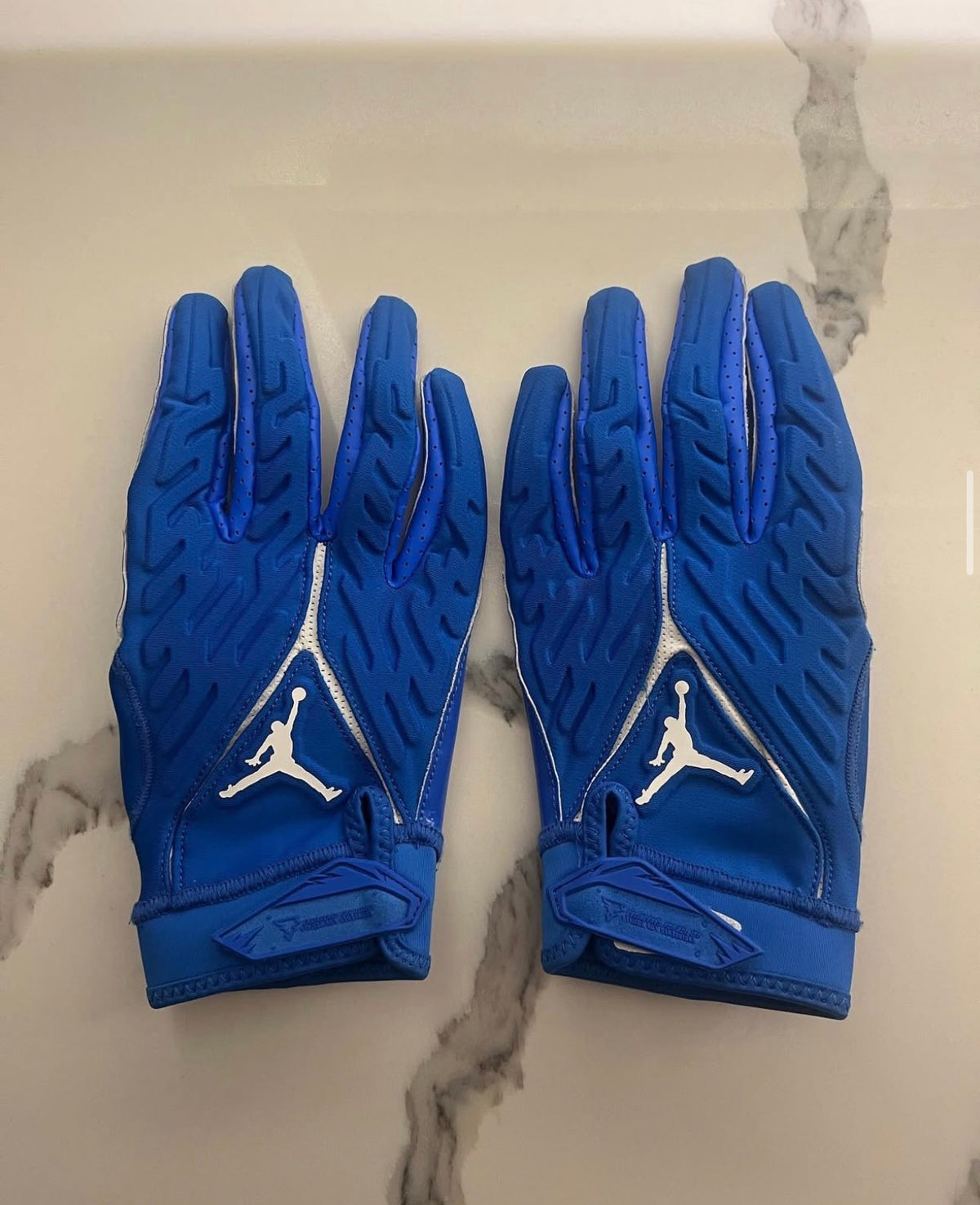 UCLA GLOVES
